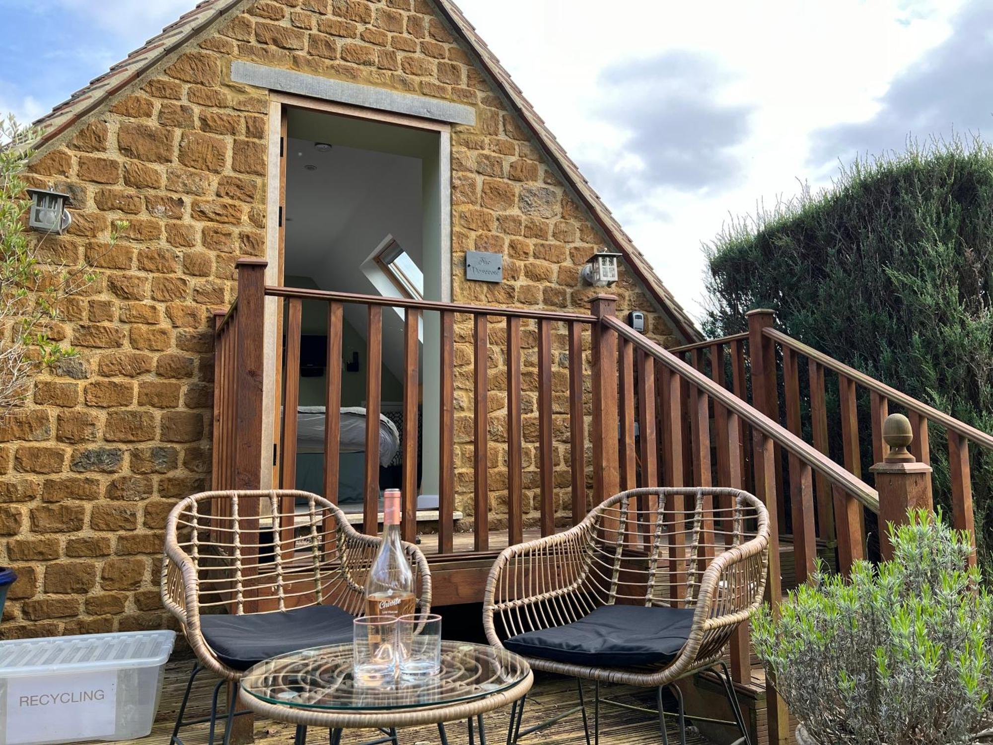 Cotswold Retreat - Private & Peaceful Apartment Horley (Oxfordshire)