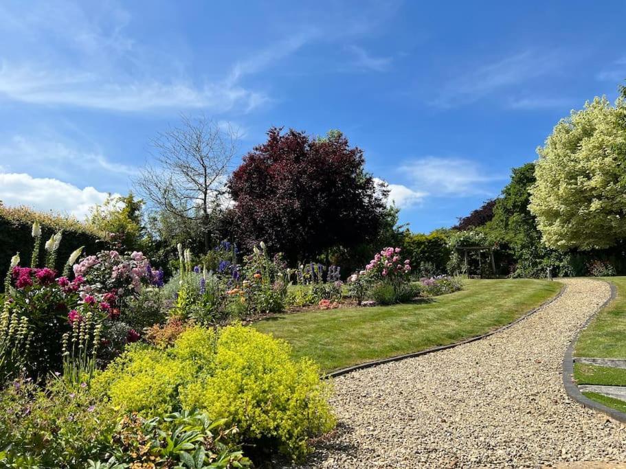 Cotswold Retreat - Private & Peaceful *